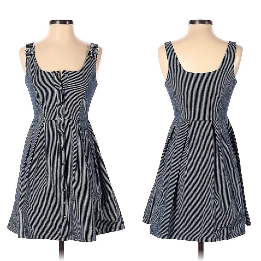 She + Sky • Mini Flare Dress